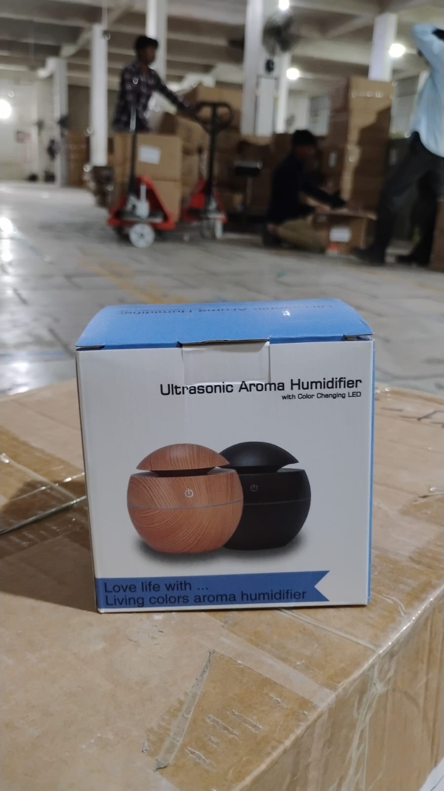 Ultrasonic Aromatherapy Humidifier USB Desktop (130 ML / 1 Pc) Ultrasonic Aromatherapy Humidifier USB Desktop (130 ML / 1 Pc)